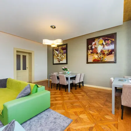 Apartment Bellevue *