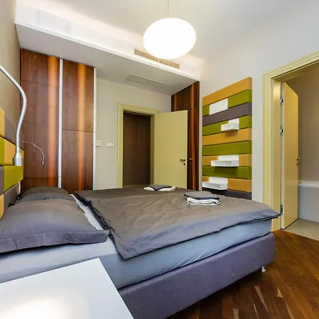 Apartment Bellevue *